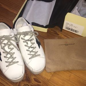 Golden goose sneakers. Navy sequin stars